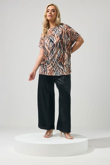 Yours London Bruine Top Met Zebraprint En Gedrappeerde Schouders Size 46