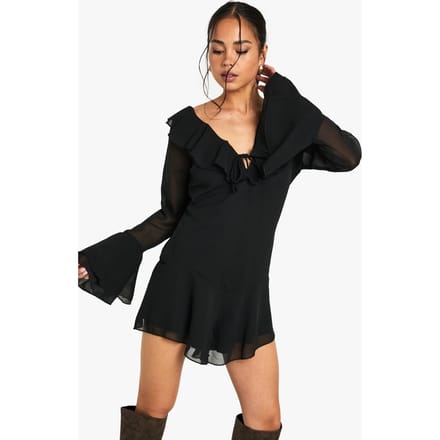 boohoo Dames Chiffon Ruffle Godet Playsuit | Zwart | Maat: 40