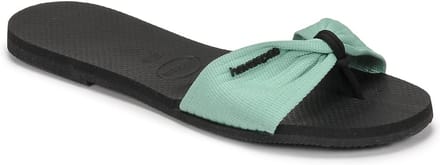 Comfortabele Zwarte Teenslippers van Rubber