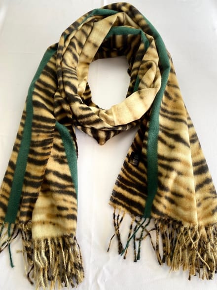 Wintersjaal - dames sjaal zacht met modieuze print 80% viscose met 20% wol