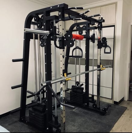 Tornello Sports professionale Smith machine 156x132x220 cm