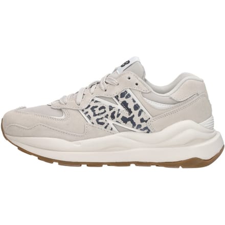 New Balance 5740 Timberwolf Taglia: 38 | Sneakers Outlet | Donna | Grigio