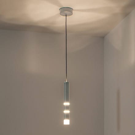 LED hanglamp PURE Vega, een cilinder, aluminium