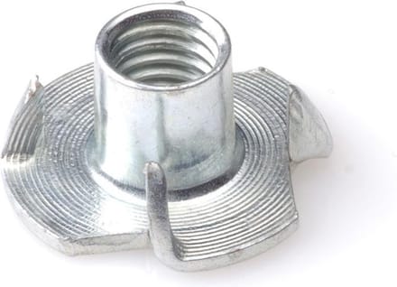 Inslagmoer voor hout vz M6.0x9mm