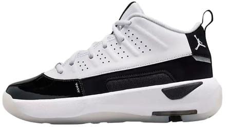 Jordan max aura 7 in de kleur wit.