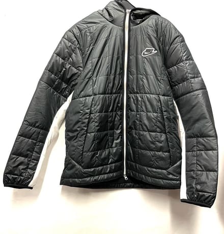 Nike sportswear fill Maat M