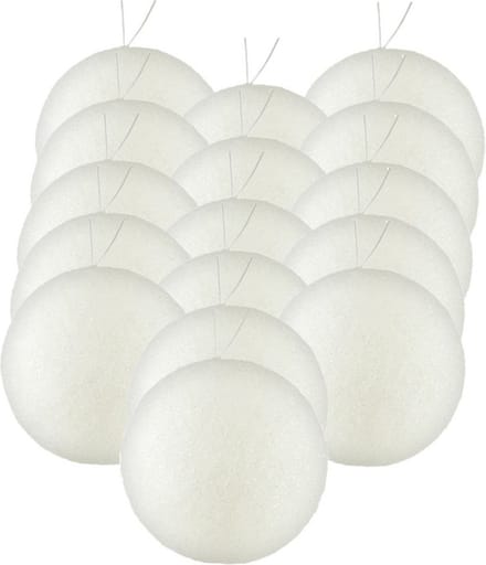 Gerimport Kerstballen 16x wit kunststof glitters - 7 cm diameter - feestelijk - eenvoudig ophangen