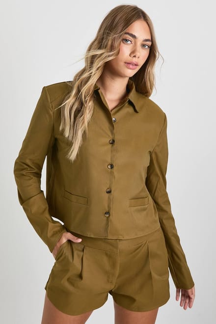 boohoo Dames Longline Schouderpad Shirt & Shorts Co-ord | Olive | Maat: 16