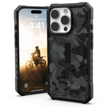 UAG Pathfinder Backcover SE voor de Apple iPhone 16 Pro - Midnight Camo