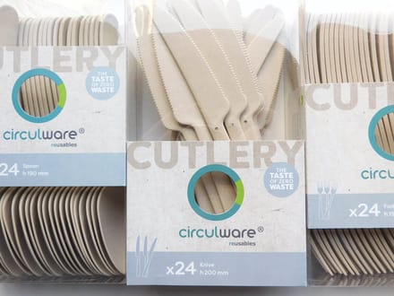 Cutlery by Circulware - lepel, mes, vork - elk 24 stuks - 100% recyclable PP beige