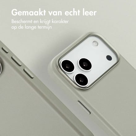 Accezz Hoesje - Geschikt voor iPhone 17 Pro Max - geschikt voor MagSafe Leather Backcover - Light Grey