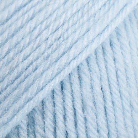DROPS Karisma Uni Colour - 68 licht hemelblauw - Wol Garen