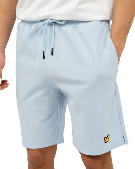 Lyle & scott fly fleece short in de kleur blauw.