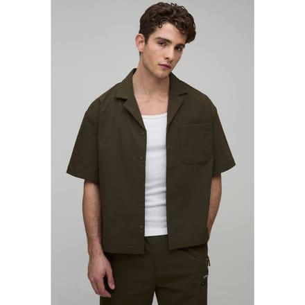 Oversized Revere Technical Stretch Short Sleeve Shirt | Khaki | Size Small