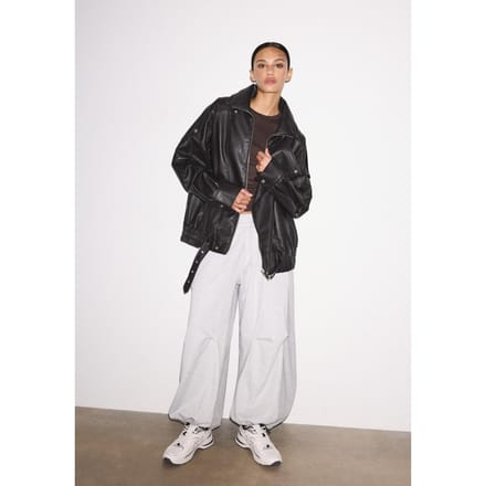 Stradivarius Oversized jack met leereffect  Zwart S