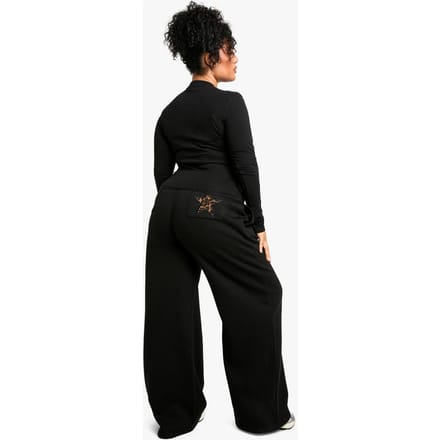 boohoo Dames Plus Leopard Star Applique Straight Leg Jogger | Black | Maat: 18