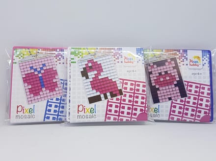 SET 3 PIXELHOBBY MEDAILLONS VLINDER-FLAMINGO-VARKEN