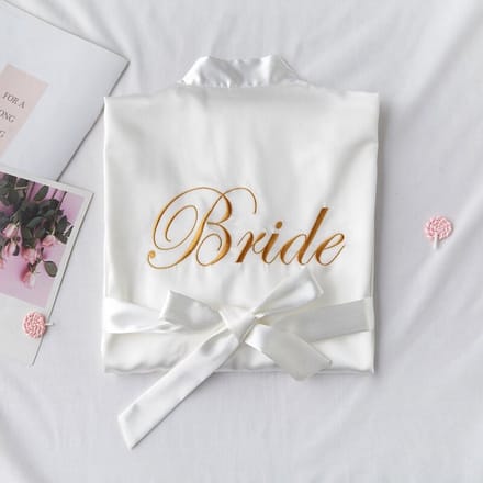 WiseGoods Luxe Bruiloft Badjas Dames - Bride - Bruid - Cadeau - Feest - Party - Feestartikelen - Vrouwen Badjassen - Wit - S/M