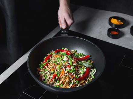 Wok Pan 28 cm - Professionele Gietaluminium Met Lotan® Coating