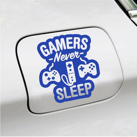 Bumpersticker - Gamers Never Sleep - 12,4 X 11,4 - Blauw