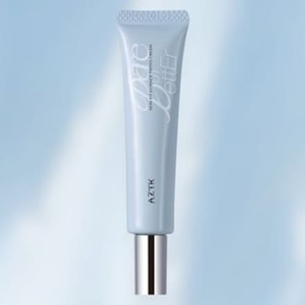 AZTK - Skin-Fit Essence Tinted Cream - 2 Shades OC01# Ivory - 30ml