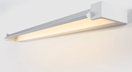 Witte draaibare wandlamp Sirle, 45 cm