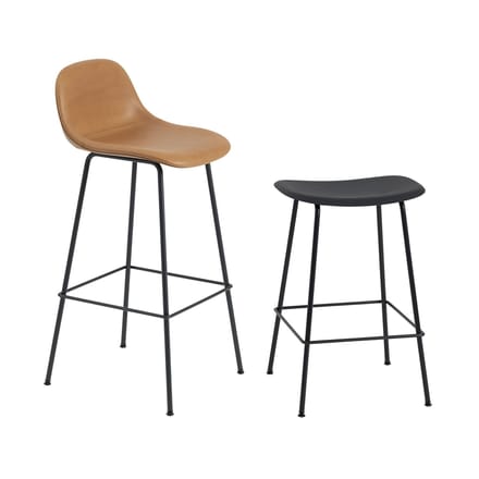 Muuto - Fiber barkruk met rugleuning - buisonderstel  - natuurwit - frame wit