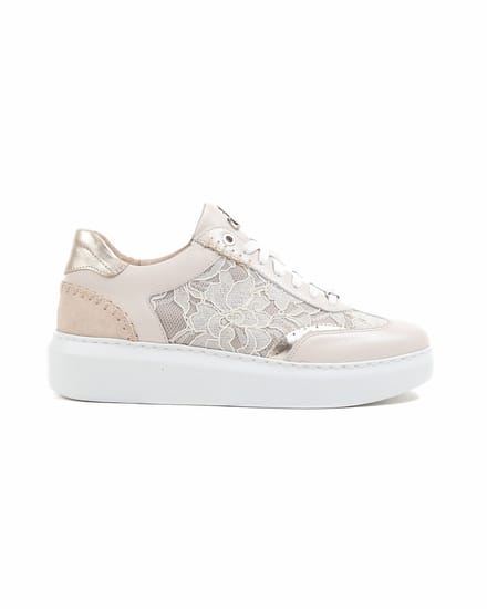 FOOTNOTES beige