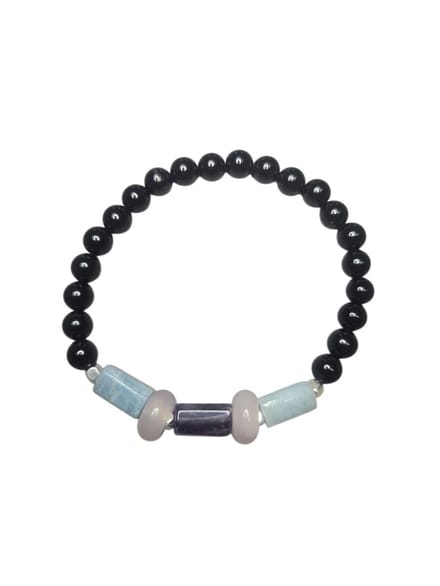 Armband, amethist, rozenkwarts, aquamarijn en zwarte toermalijn.