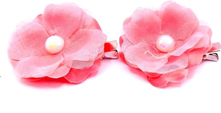 2 roosjes klein met duckklem zalmkleur met parel