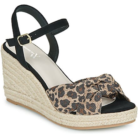 Vanessa Wu  Sandalen met sleehak AUDE