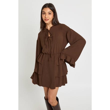 boohoo Dames Gehamerde Ruffle Detail Smock Jurk | Chocolate | Maat: 8