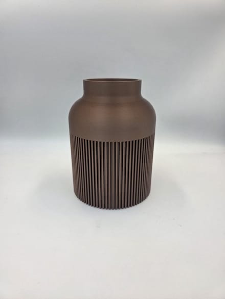 Vaas - 3D - 16cm - Metallic koperbruin 13800
