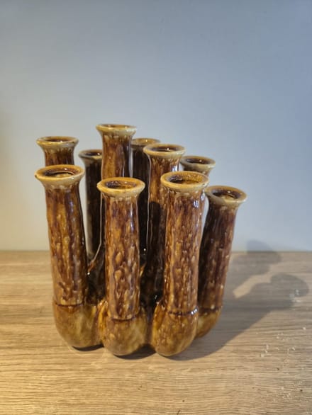 DK | Vaas Tube Inga Jahra | Bruin Brons