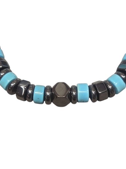 Turkoois met hematiet armband.
