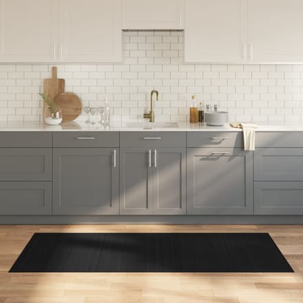 vidaXL - Vloerkleed - rechthoekig - 80x200 - cm - bamboe - zwart