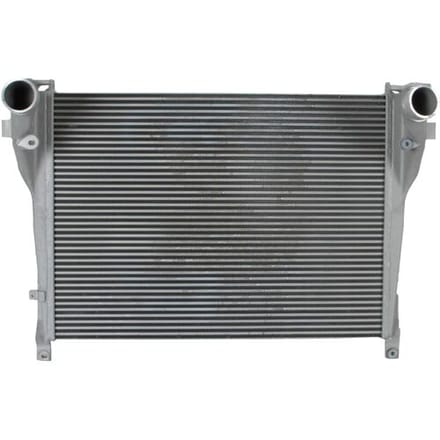 Intercooler NISSENS 961577