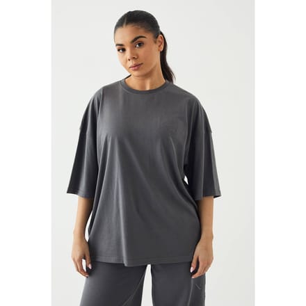 Dames DSGN Studio Sport Training Club Oversized T-Shirt | Charcoal | Maat: Small