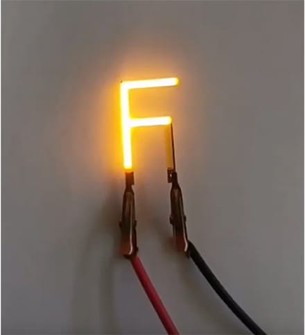 -F- COB LED 3V Filament Letter Geel 3 x 3 cm FPC 2200K 1W Warm-wit