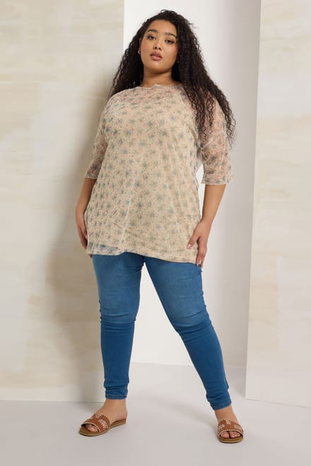 Yours Naturelbruine En Blauwe Oversized Mesh Top Met Bloemenprint Size 48