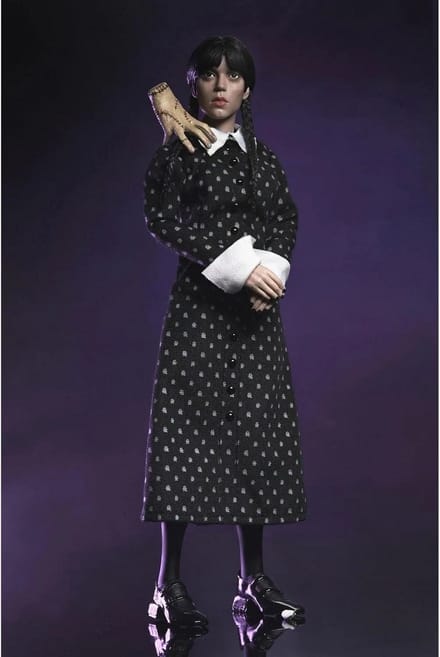 Wednesday Action Figure Wednesday (Classic Dress) 20 cm