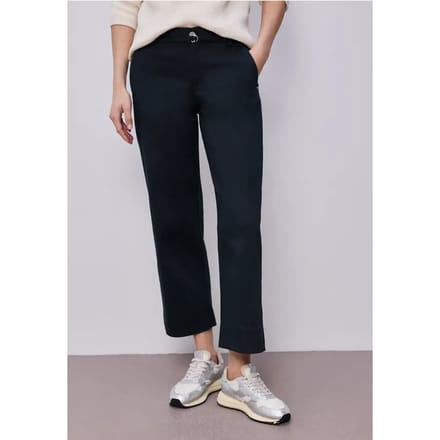 Straight Legs broek met riemdetail