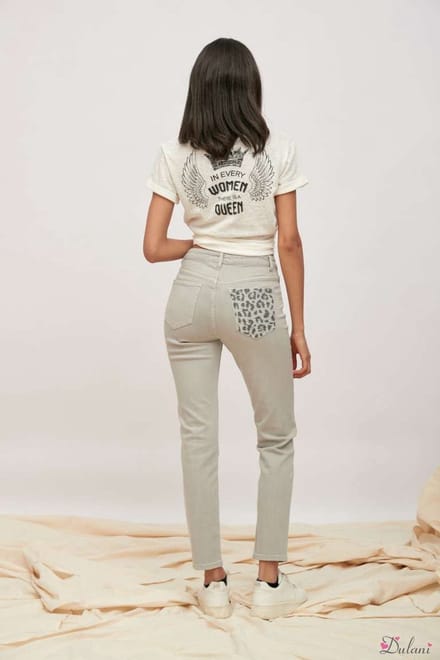 Broek Toxik3 hoge taille boyfriend fit leopard grijs
