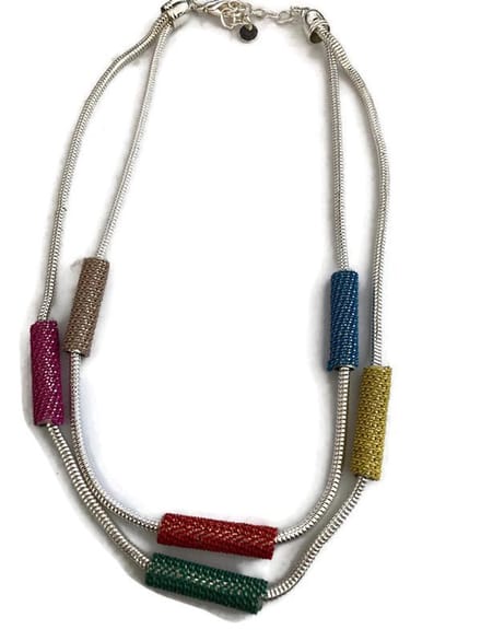 Petra's Sieradenwereld - Ketting dubbellaags met gekleurde buisjes (882)