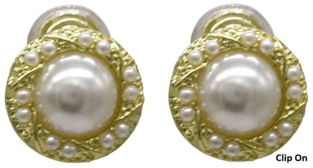 Oorbellen Rond met Parel - Oorclips - 1,5 cm - Goudkleurig