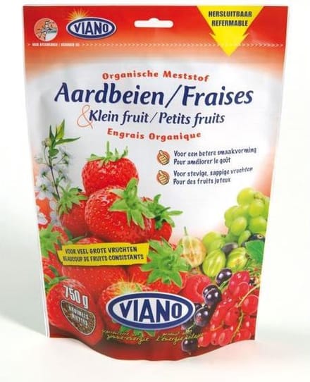 Viano aardbeien & klein fruit 750 g
