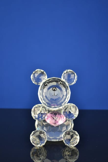 Luxe Kristallen Beertje met Roze Hart – Schattig en Elegant Design