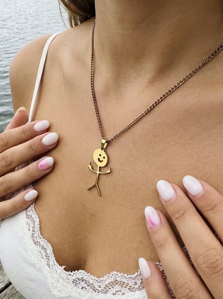Anelplus Ketting Dames – Goudkleurig met badboy – Elegant Design