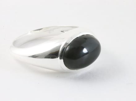 Zilveren ring met onyx - maat 20