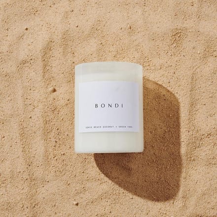 Sunnylife - Candles & Fragrance Kaars Bondi - Kokosnoot Wax - Wit